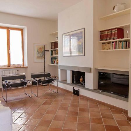 Appartamento Donella Con Parcheggio Privato San Gimignano Exterior foto