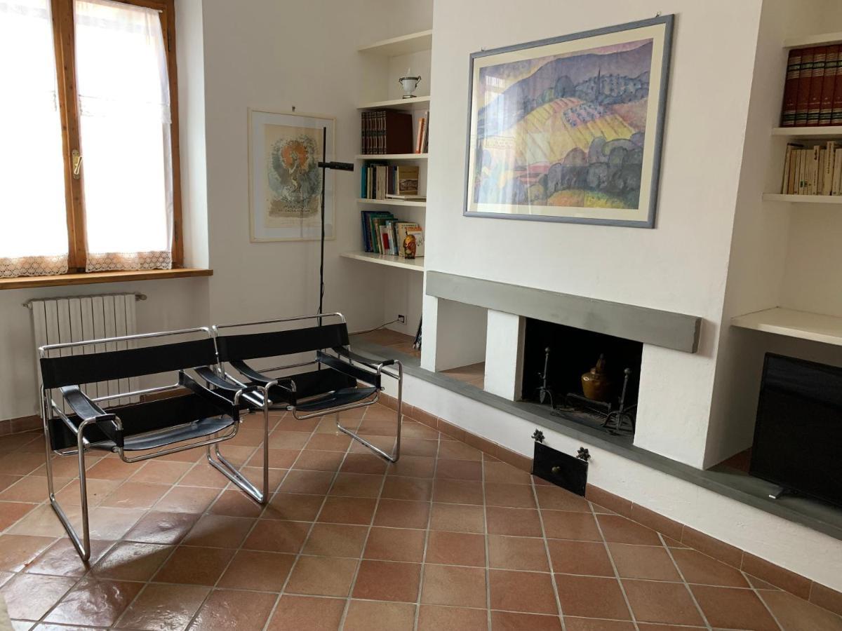 Appartamento Donella Con Parcheggio Privato San Gimignano Exterior foto