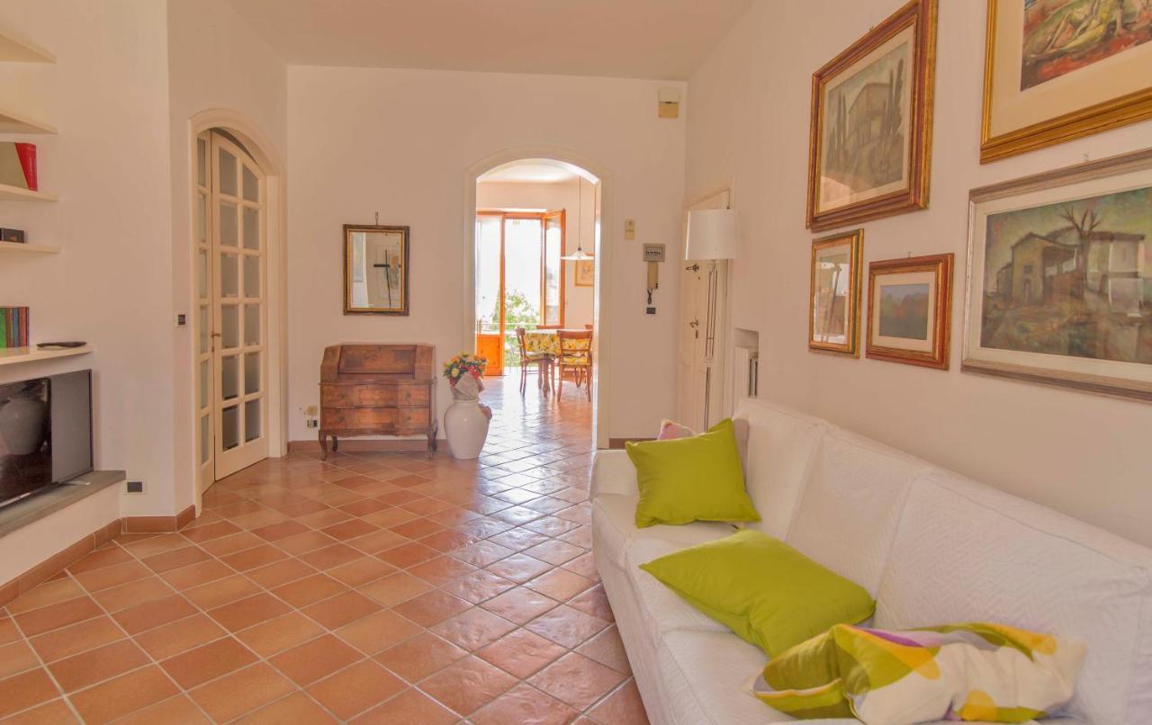 Appartamento Donella Con Parcheggio Privato San Gimignano Exterior foto