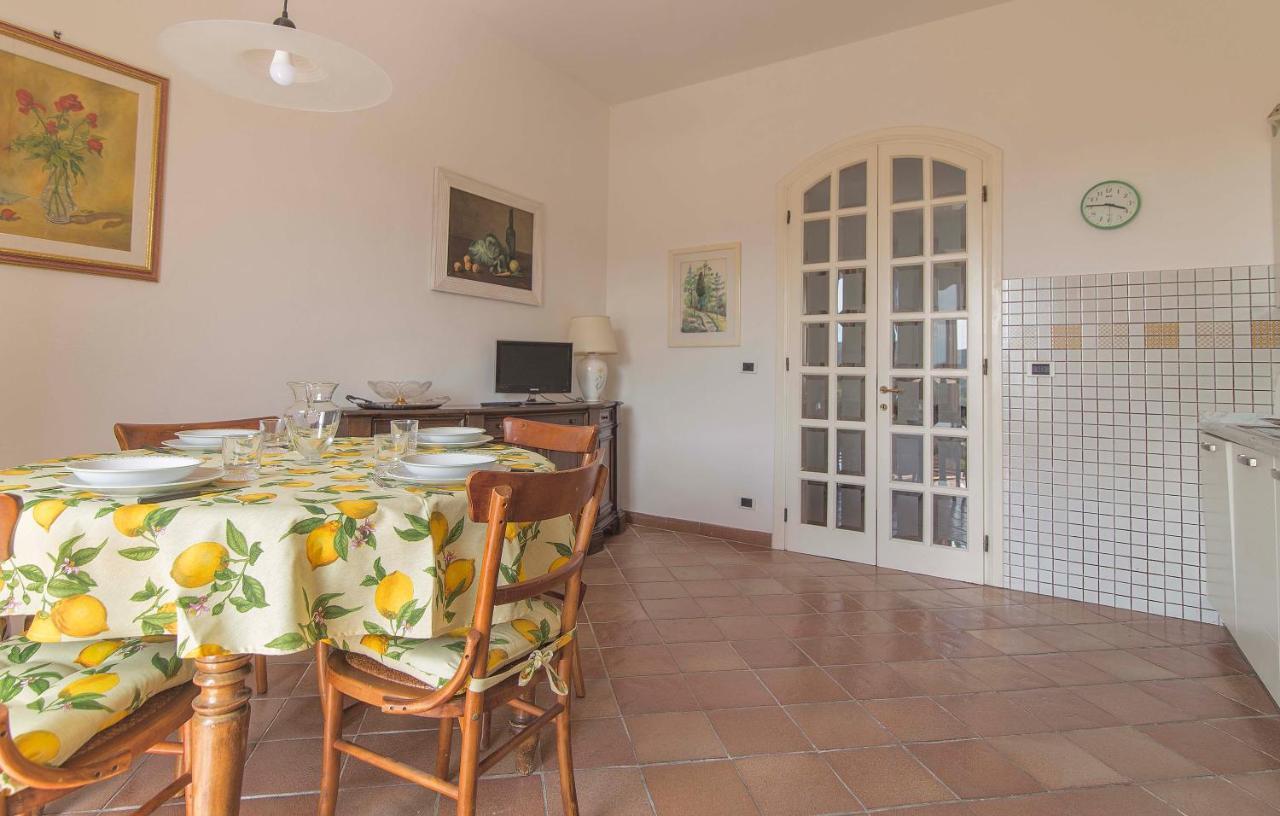 Appartamento Donella Con Parcheggio Privato San Gimignano Exterior foto
